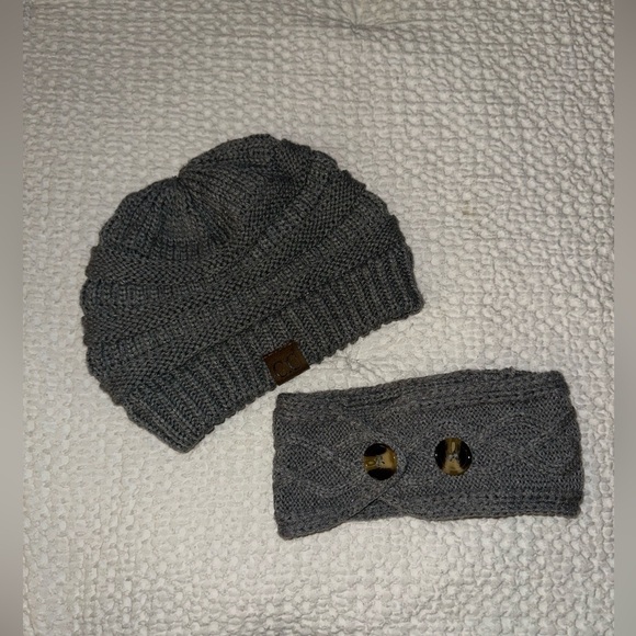 NWOT C.C. Exclusives Adult Cable Knit Beanie & Headband - Dark Gray - Picture 3 of 9